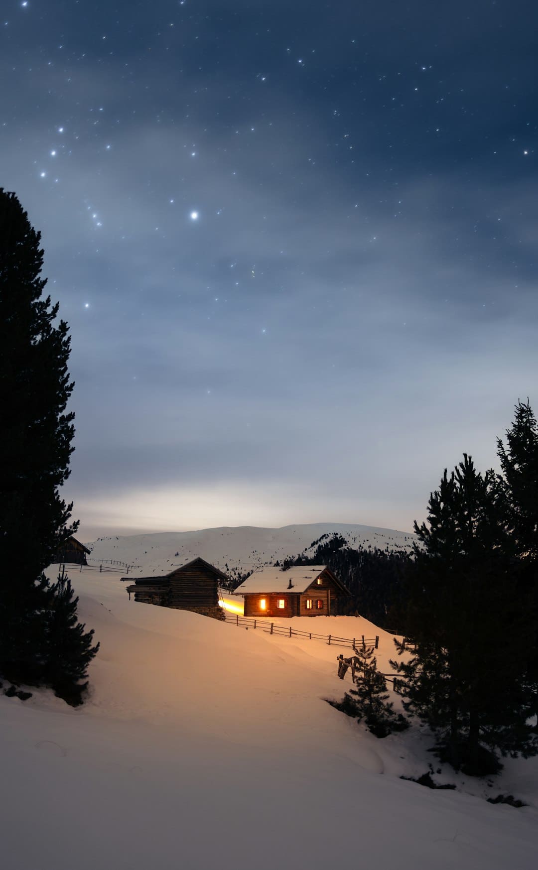 《星期三》第二季发布宣传照 哥特宗族全家福